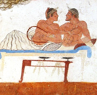 Fresco funerario griego con dos hombres recostados en un lecho de banquete, uno de ellos girado hacia el otro